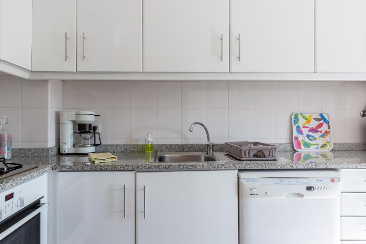 Music Relaxing Apt With Bikes, Terrace & Parking Porto Luaran gambar